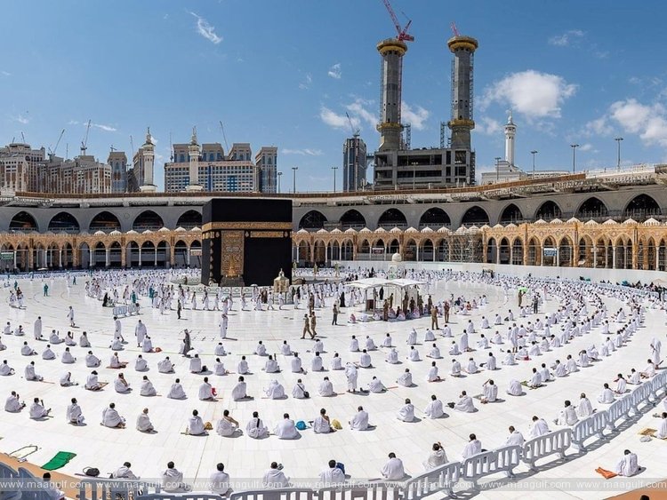 ఉమ్రా ప్రార్థనలు: తల్లిదండ్రుల వెంట పిల్లలకు అనుమతి లేదు